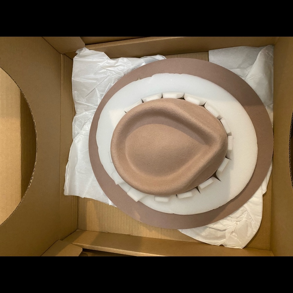 NEW IN BOX Lack of Color Zulu Hat - Picture 5 of 5